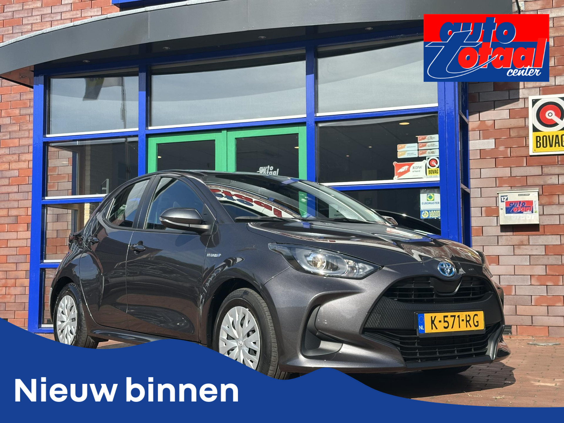 Toyota Yaris 1.5 Hybrid Active 47114976-0.jpg | Auto Totaal Doesburg